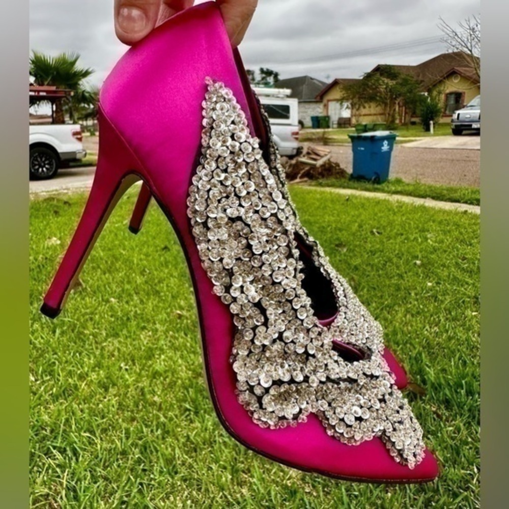 Gianni Bini Crystino Satin Sequin Pink Heel - Picture 4 of 16